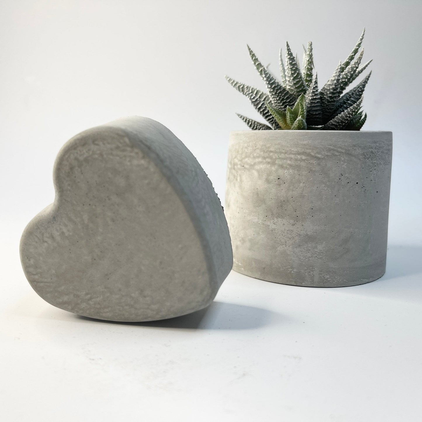 Large Nordic Concrete Heart